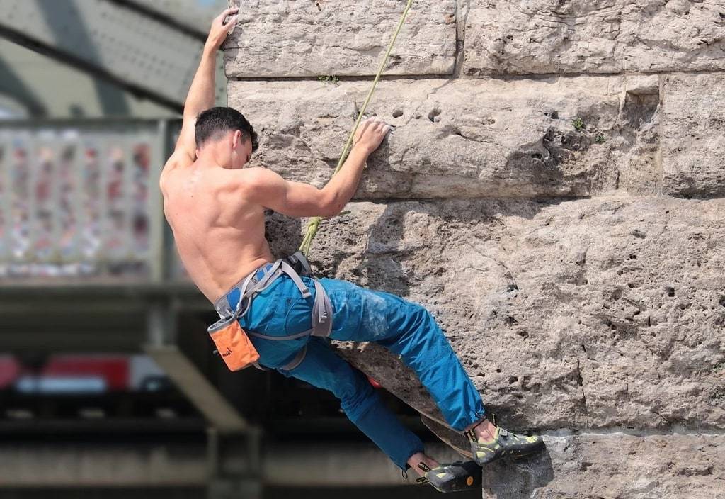 Gérer le vertige lors d'une voie en paroi